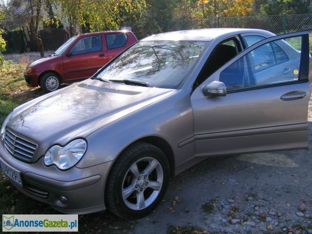 SPRZEDAM MERCEDES-BENZ C220