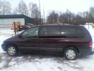 sprzedam dodge grand caravan 7 osobowy