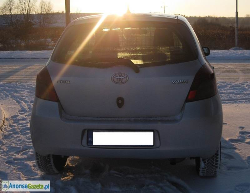 TOYOTA YARIS 1.4 D4D 2008 CIĘŻAROWY