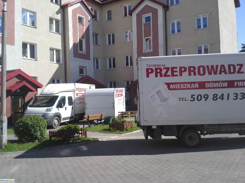 Przeprowadzki , transport mebki , znoszenie mebli tel 509841330