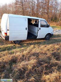 VOLKSWAGEN TRANSPORTER T4