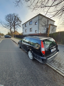 Ford Mondeo 2.5 V6 Ghia Executive LPG