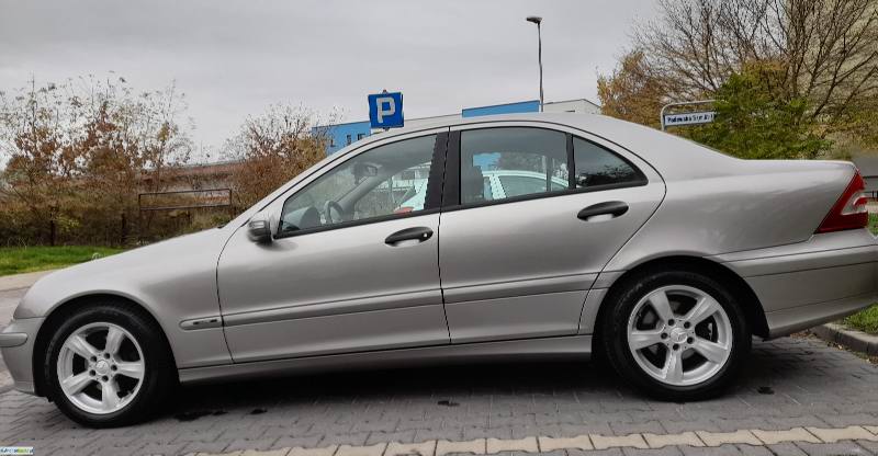 Sprzedam mercedes cklasa