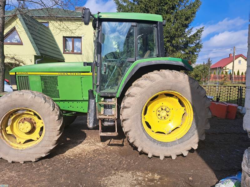 ciągnik John Deere 6800/od rolnika