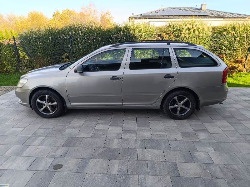 Skoda OCtavia II FL, 1,9 TDI, Ambiente, kombi