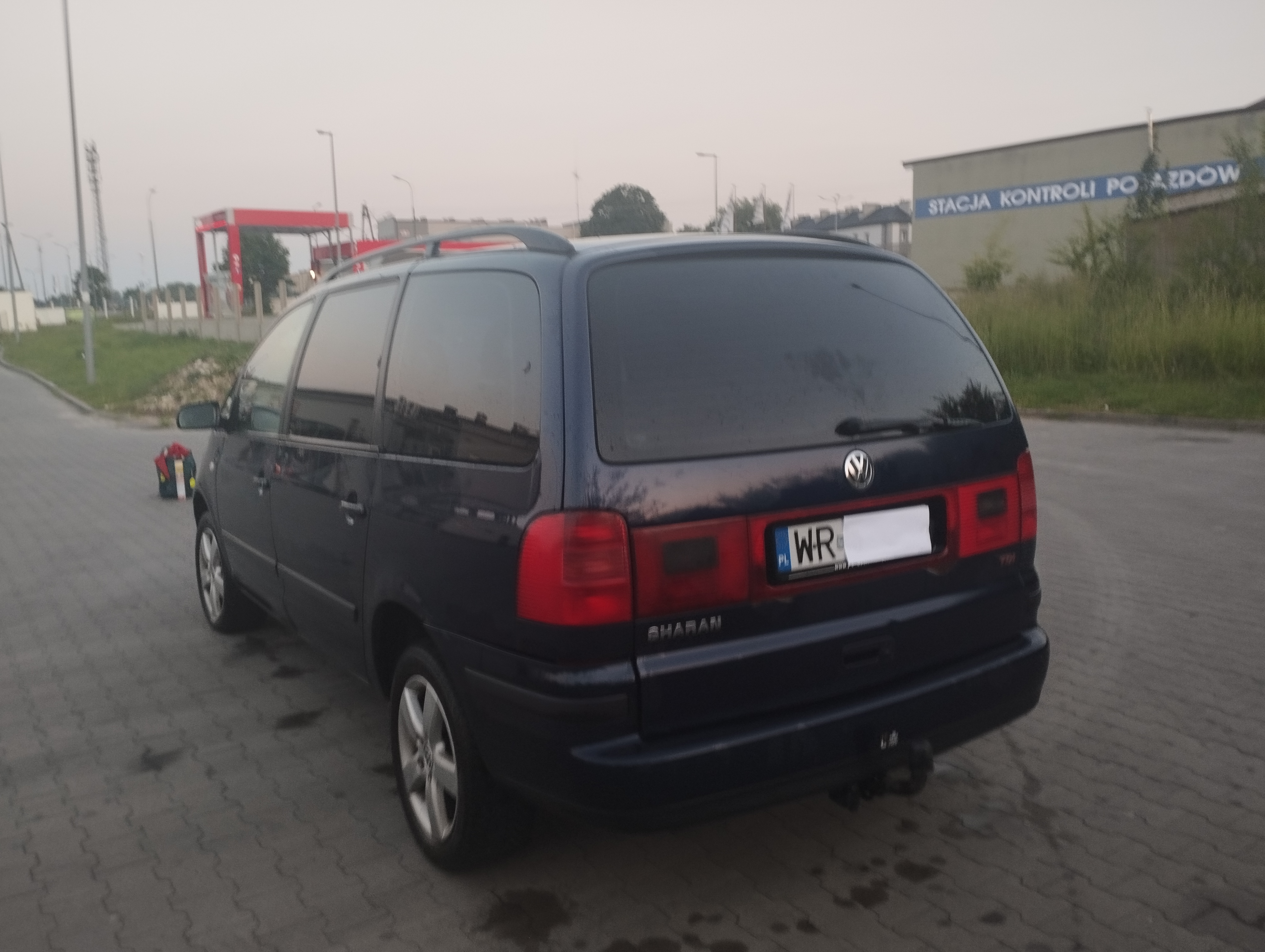 Sprzedam VW Sharan 2003r.1.9TDI130km.