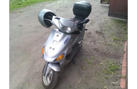 Sprzedam skuter Kymco ZX 50 - 2009r, ok. 5000 km przebieg + dodatki